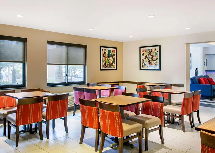 Comfort - Phoenix South I-10 Chandler